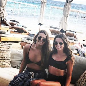 Meet your Posher, Carly